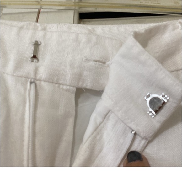Chaps Ladies White Linen/fully lined cuffed slacks size 29” - Picture 6 of 12